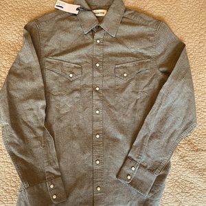 Taylor Stitch - The Western Shirt in Olive Melange. Brand new with tags attached